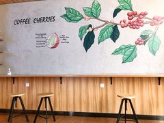 -瑞幸咖啡(纽宾凯酒店新华路店)