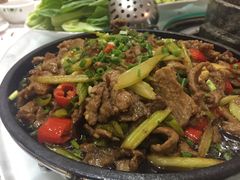 -南渝食府.墨脱石锅松茸鸡