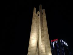 -唐山抗震纪念碑广场