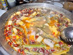 -小饕荟雅安贡椒鱼鲜馆(广福桥店)