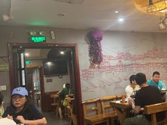 -万记麻辣烫国展总店