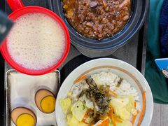 卤肉饭-永和大王(蛙嫩鸡香煲煲鲜·军博店)