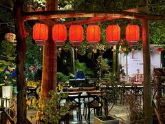 -花溪雨·森林餐厅(石基店)