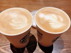 -星巴克臻选(南京金茂览秀城店)