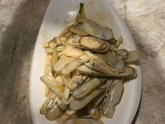 -沪小胖小龙虾(淮海中路旗舰店)