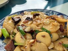 茨菇炒腊肉-生态苑农庄(十里画廊遇龙河店)
