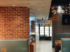 -牛小嫩串串火锅(老国贸总店)
