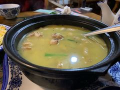 -阿鹏故事云南野生菌火锅(人民路店)
