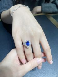 -克拉花园珠宝(诚品生活店)