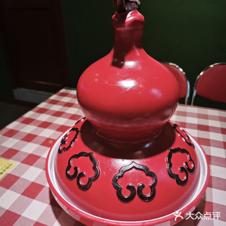 西安旅游时打卡的一家网红店，很奇特的名字三根电线杆