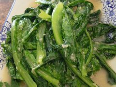 -老钟家烤羊排·敦伊阁清真餐厅胡羊焖饼