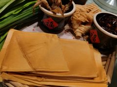 煎饼卷大葱-沽上民肴·海鲜锅贴·天津菜(福州道鸿正家园店)