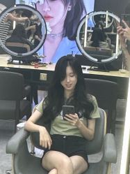 -藤野造型烫发染发