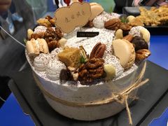 -小苍兰风铃草·礼物蛋糕(沈阳店)