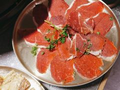 -草家酱蟹炭火烤肉店(珲春南路二店)