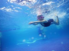 -蓝旗亲子游泳(范湖万达广场店)