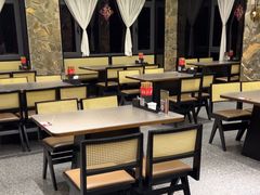 -陈熹公民族美食文化餐厅(中华广场店)