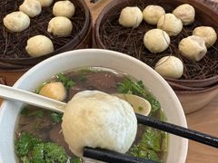 -佬钱湾仔(衣裳街店)