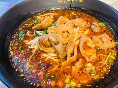 豆爺筋品肥肠面-豆爺小面(朱雀店)
