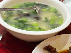 -芦茨金富饭庄·25年老字号·专做稻草鸡