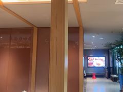 -杨氏青龙虾·吃蟹季(金盛路总店)