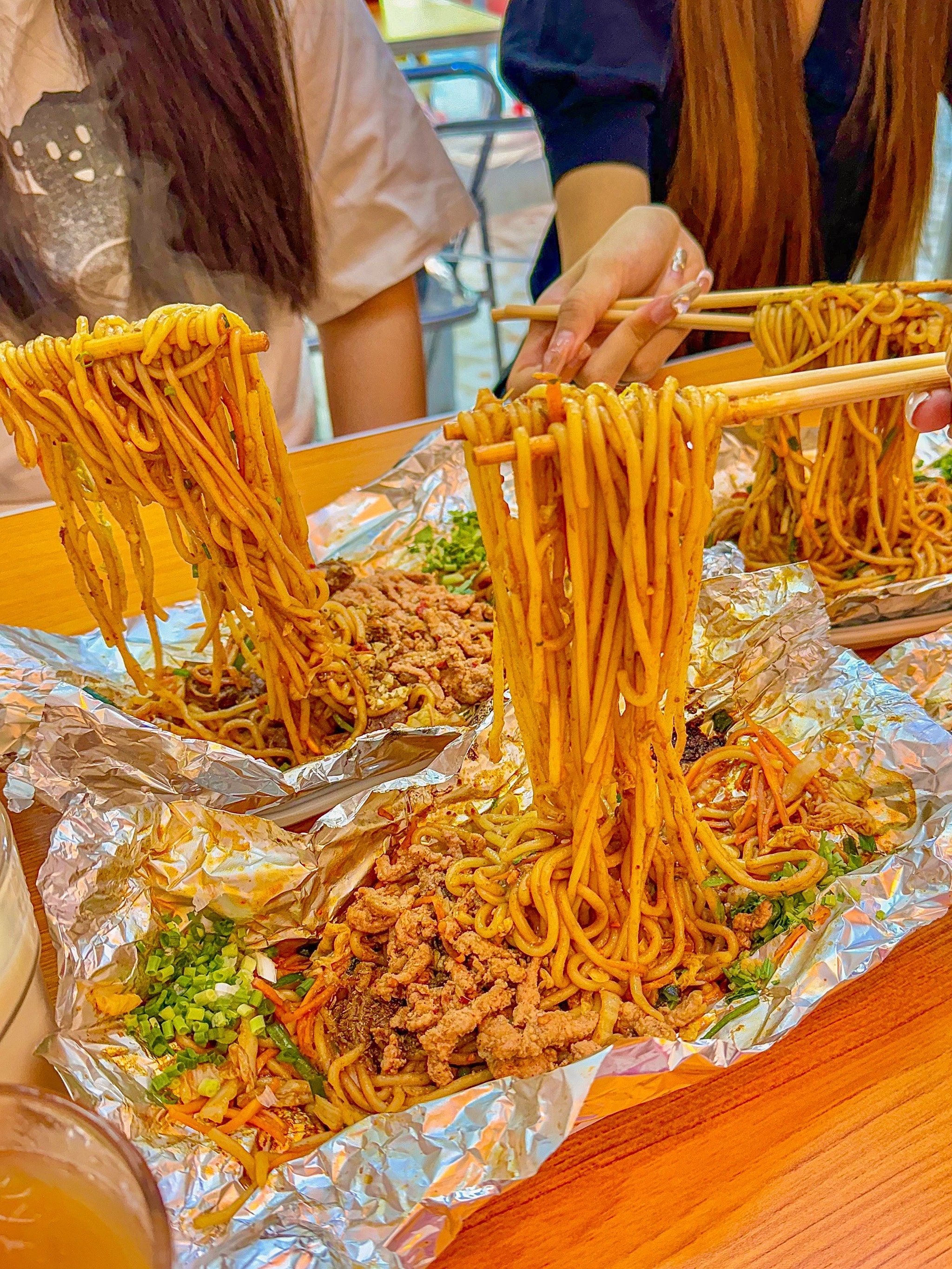 在无锡!复兴路烤米线好吃晕了