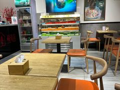 -极有家小鱼小鸡石锅煲(佳兆业店)