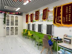 -星视野儿童近视弱视视力训练中心(富荟店)