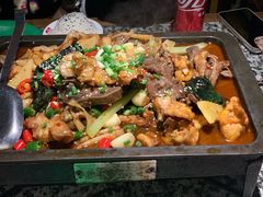 -蛙舍·炭烧牛蛙(东百中心店)