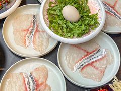 -牛牛和牛海鲜粥底火锅(长虹国际城店)
