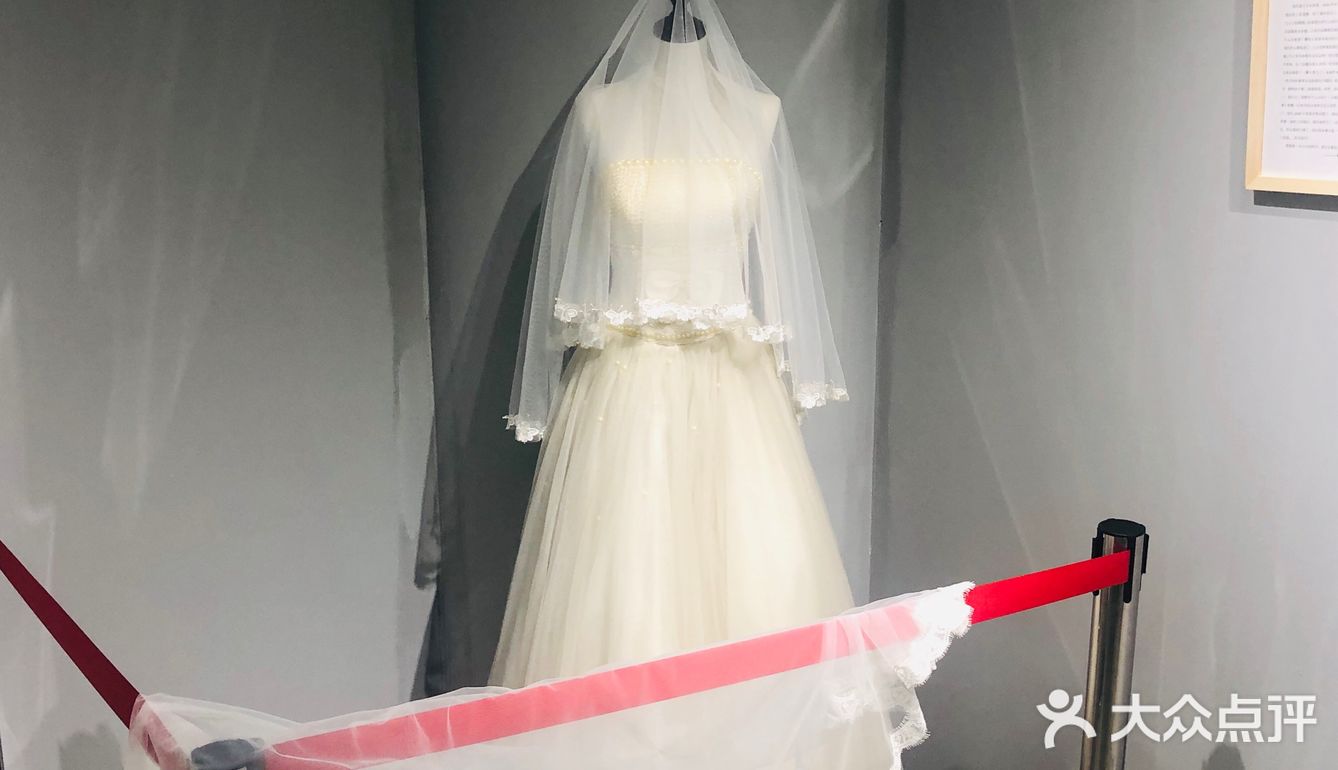 记忆中你的样子，像鱼记住水的拥抱