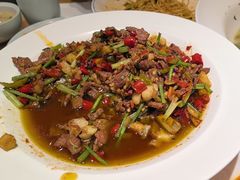 -严记小天府酸菜鱼(西四路店)