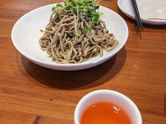 五香豆腐丝-渔家风味·鲅鱼水饺·央视展播·海鲜天津菜(开发区店)