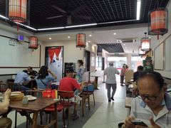 大堂-朱新年·苏式汤团·面点(北寺塔店)