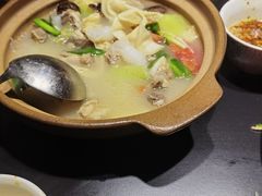-桥边小楼·手工云南菜·古城观景小楼