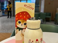 -奈雪的茶(湖滨银泰in77C区PRO店)