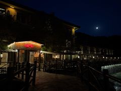 -北京水岸山吧度假村(雁栖镇店)