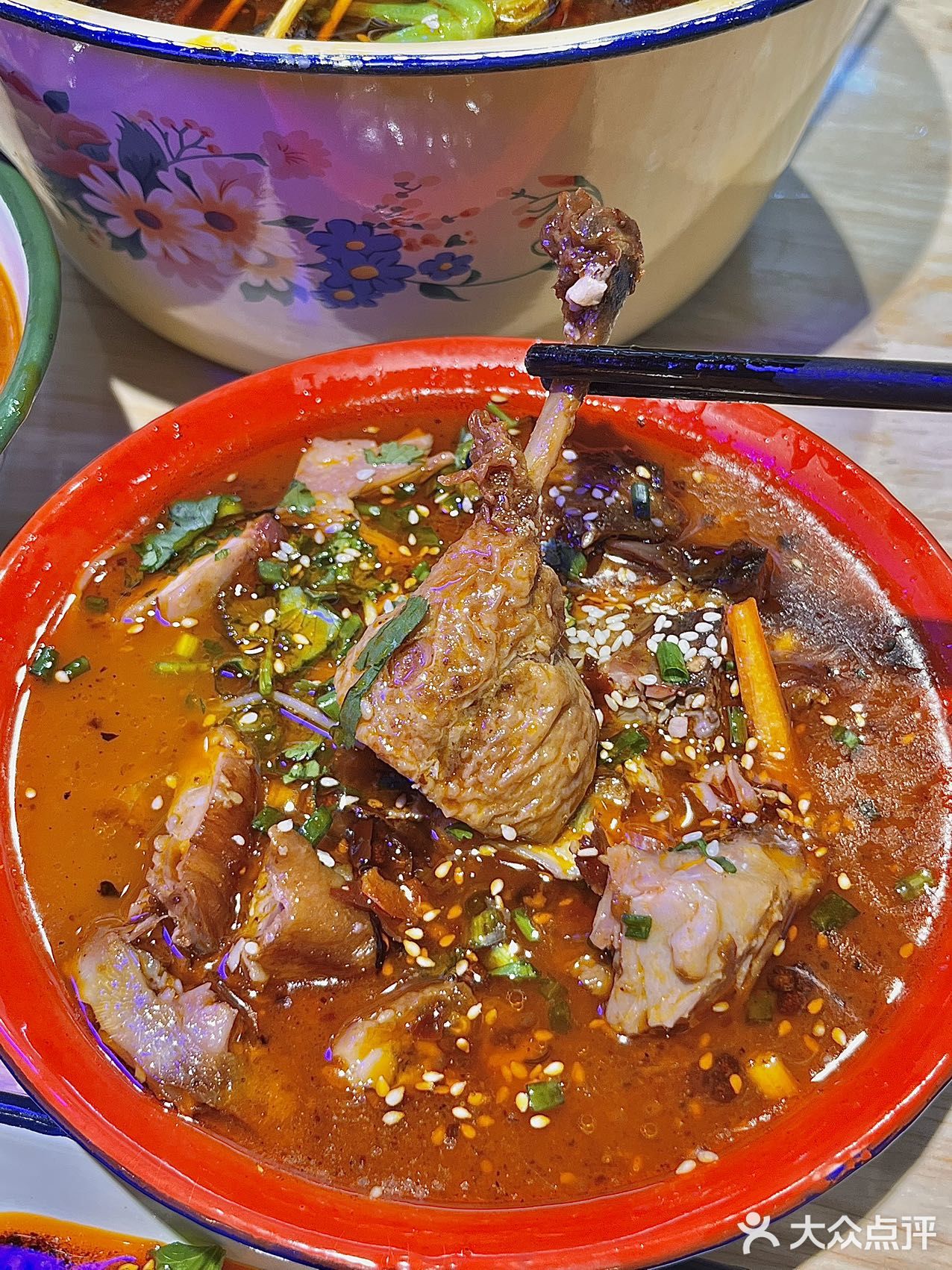 等等涮熟后，越吃越上瘾️ • 网红店，超级好吃