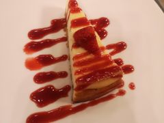 -WOLFGANG PUCK KITCHEN & BAR(迪士尼小镇店)
