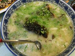 鱼头面-利鸿私宴(南京路步行街店)