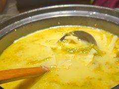 -九锅一堂酸菜鱼(学府凯德店)