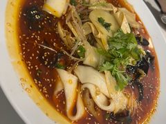-辣盆盆麻辣小龙虾(哈尔滨总店)
