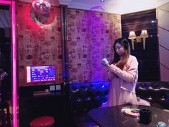 包房-麦度量贩式KTV(中联广场店)