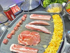 -阿亲家·韩式无限烤肉(不夜城店)