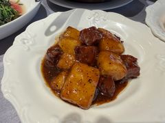 -品悦酒店(三林古镇店)