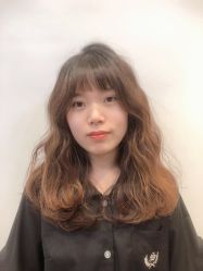 -PE SALON