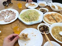 -李连贵熏肉大饼(沈阳站店)