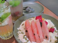 乳酸菌鲜果沙拉-魏斯理汉堡(西安沣东吾悦店)