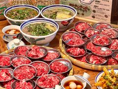 -云阿蛮云南生烫牛肉米线(奉贤路店)