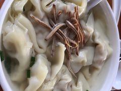 -忆秦园小笼包(惠山古镇总店)